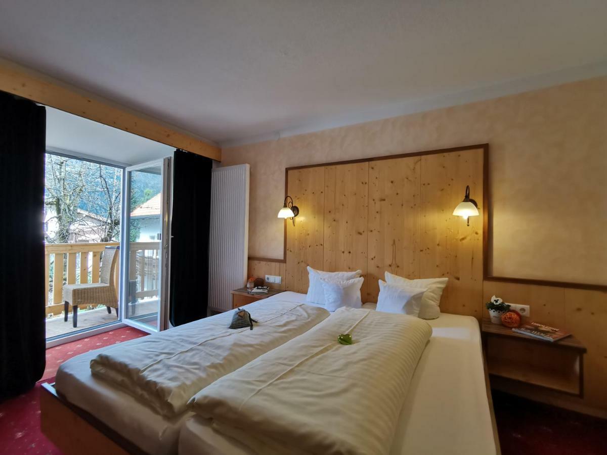 Familienhotel Alpina All Inklusive Wenns Ngoại thất bức ảnh