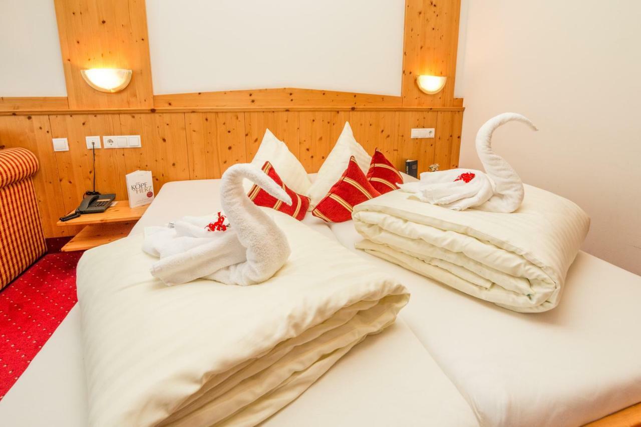 Familienhotel Alpina All Inklusive Wenns Ngoại thất bức ảnh