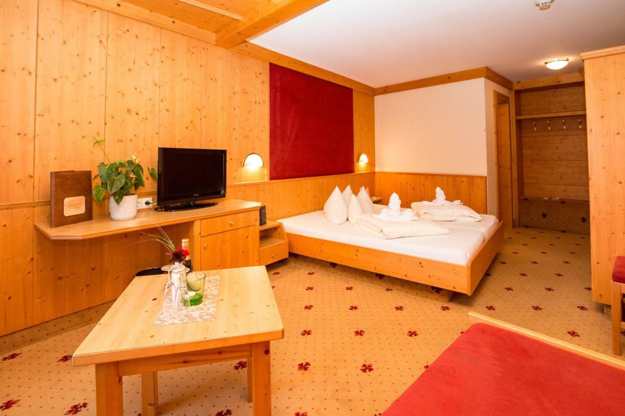Familienhotel Alpina All Inklusive Wenns Ngoại thất bức ảnh